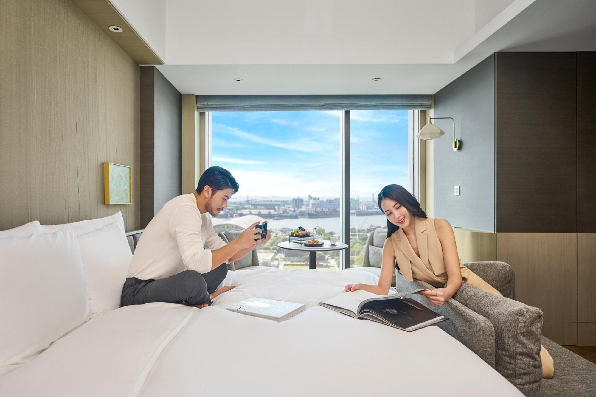 InterContinental Kaohsiung, an IHG Hotel Bagian luar foto Deluxe Room